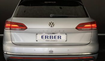 VW Touareg 3.0 TDI V6 4Motion full