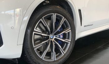 BMW X5 3.0d Xdrive M-Sport full